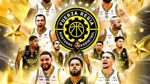 Jugadores de Fuerza Regia, campeones de la LNBP 2025.