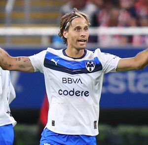 Sergio Canales, jugador de Rayados, en el partido ante Chivas.