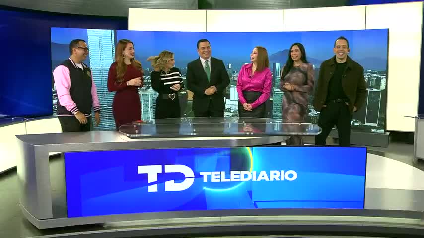 Programa conducido por Josué Becerra, Zelenny Ibarra y Sandra Sandoval, lunes 10 de noviembre de 2025.