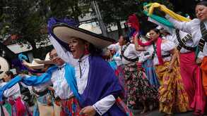Adelitas en el desfile de la Revolución Mexicana CdMx