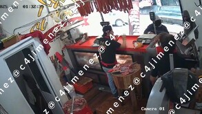 Extorsionadores llegan a carnicería de la alcaldía Gustavo A. Madero, CdMx, para amedrentar a los empleados del negocio.