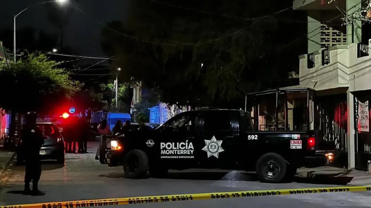 Un hombre sin vida fue el saldo de un ataque a balazos registrado durante la noche del miércoles en calles de la colonia Benito Juárez en Monterrey.