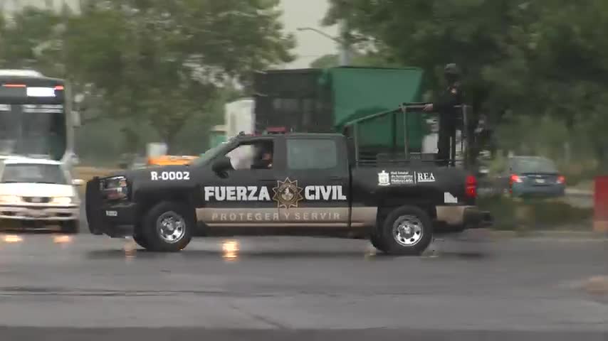 Fuerza Civil detuvo a dos hombres en el Centro de Monterrey, entre ellos un presunto líder criminal considerado objetivo prioritario federal.