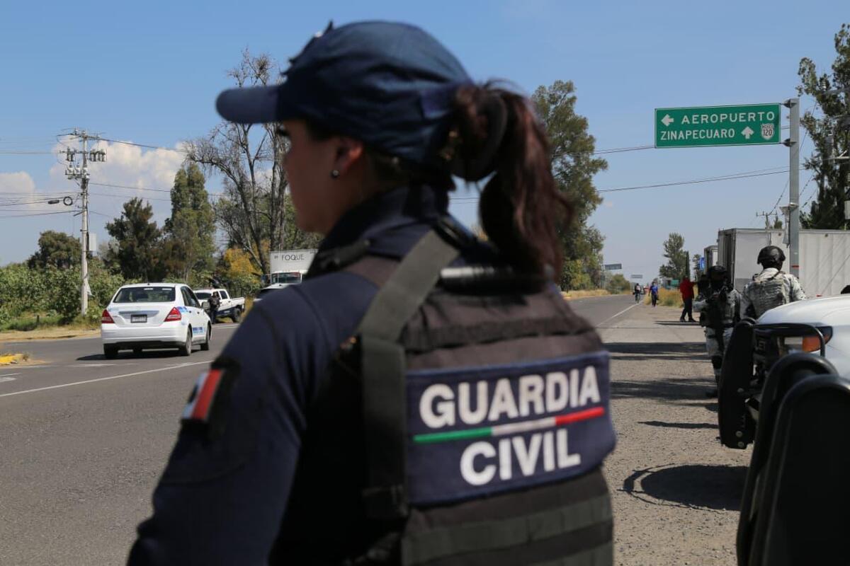 El fiscal de Michoacán confirmó el hallazgo de los cuerpos de dos cómplices del asesinato de Carlos Manzo.