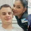 El oficial Natanael Comes en una selfie junto a su expareja Daiana Raquel Da Rosa, a quien le quitó la vida; ambos con uniforme.