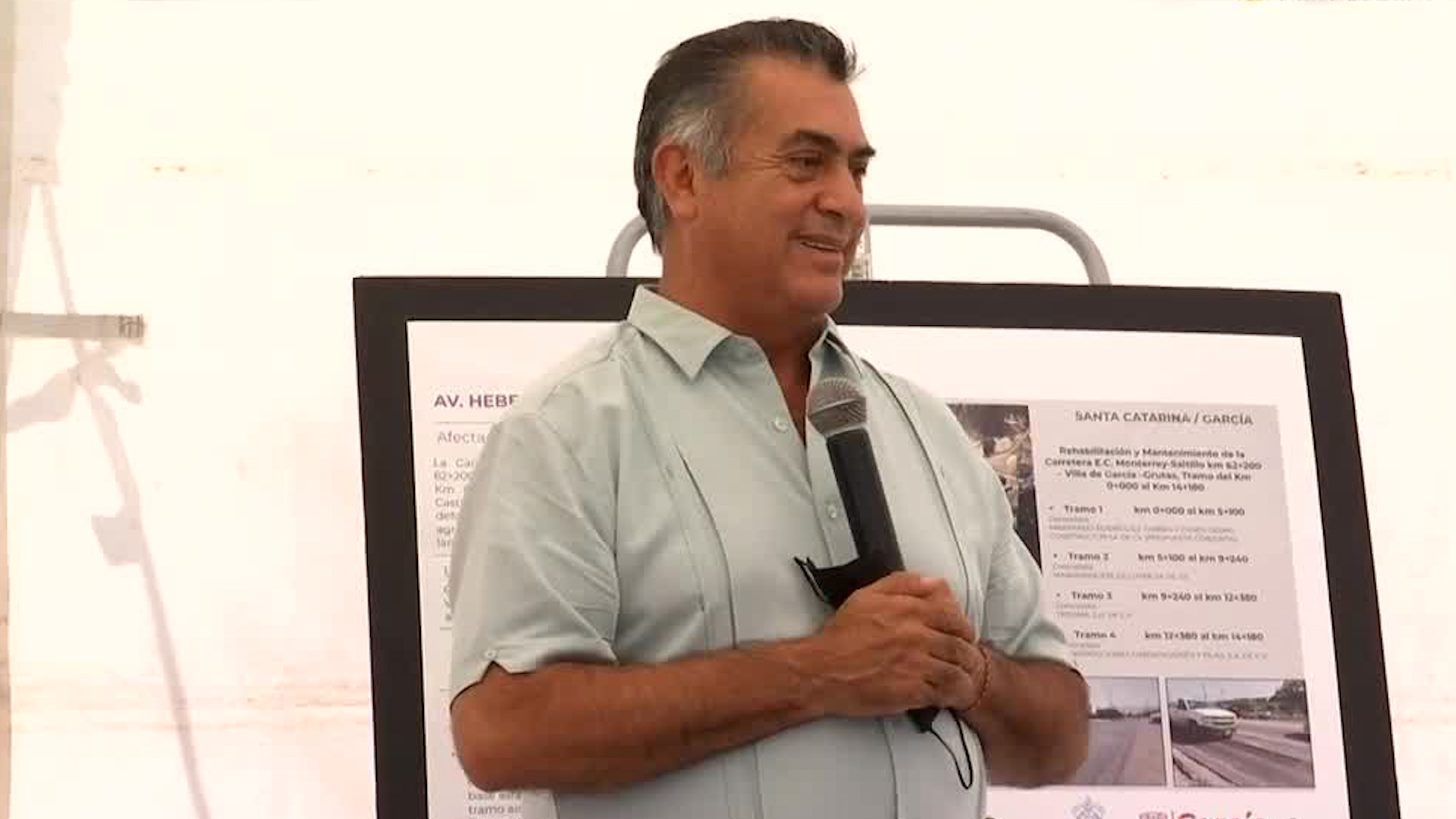 Dos ex esposas del acusado dieron a conocer públicamente que habrían sufrido violencia familiar.