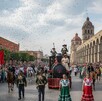 La duración estimada del desfile será de una hora con 20 minutos, tiempo durante el cual los distintos contingentes avanzarán por las calles de Querétaro.
