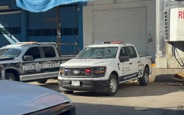 Camioneta de la Fiscalía de Jalisco