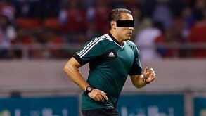 Marco Antonio 'N', mejor conocido como el 'Chiquimarco', durante un partido que le tocó pitar.