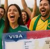 Aficionados de distintas partes del mundo con la visa americana