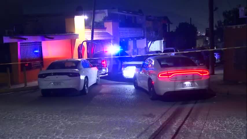 Un hombre identificado como Miguel Ángel fue asesinado a balazos la noche del lunes en el centro de Santa Catarina, Nuevo León.