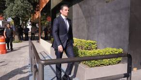 En el diálogo se encuentran diversos funcionarios del Gobierno de Nuevo León