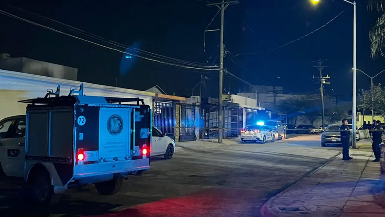 Dos trabajadores se enfrentaron en una riña que dejó como resultado a uno de ellos muerto y al otro lesionado, en calles de San Nicolás de los Garza.