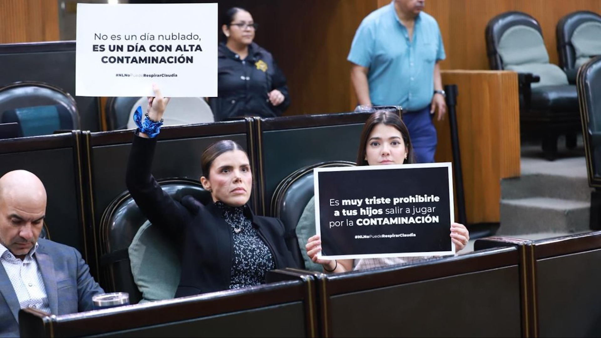 En el inicio de la Glosa del Cuarto Informe de Gobierno, confrontaron al secretario de Medio Ambiente por las malas condiciones de la calidad del aire.