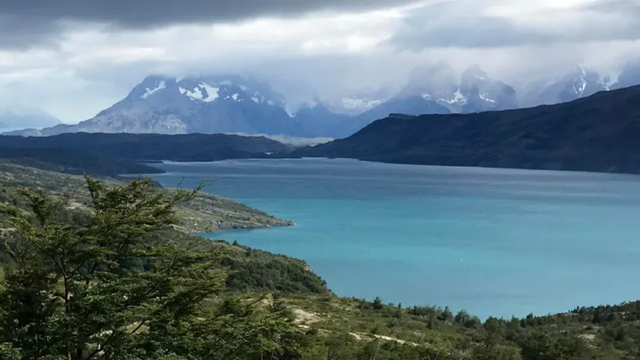 Una tormenta de nieve sorprendió a senderistas en los glaciares de Torres del Paine, en la Patagonia chilena, dejando cinco turistas fallecidos.