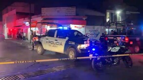 Vecinos de la colonia Las Trojes sometieron al asaltante y propinaron una brutal golpiza que lo dejó inconsciente en la vía pública.