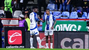 Pumas vs Pachuca en el Play-In del Apertura 2025.