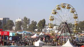 personas en el festival tecate comuna en el foro cholula