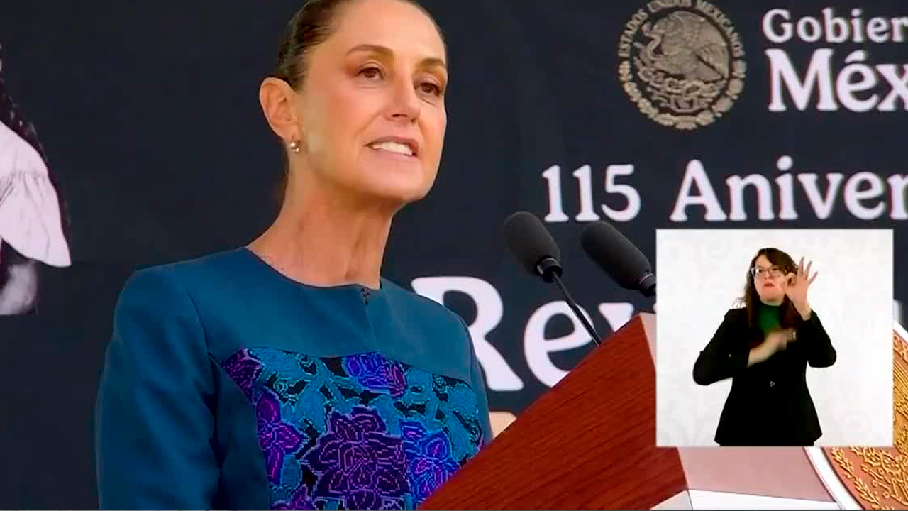 En el 115 aniversario de la Revolución Mexicana, Claudia Sheinbaum afirmó en el Zócalo que México no retrocederá y criticó llamados a la violencia.