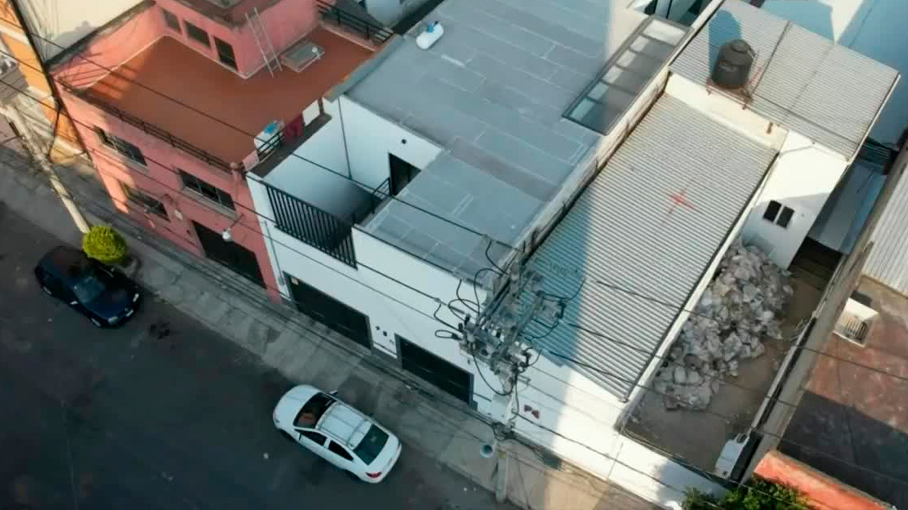 Pemex descartó la existencia de una toma clandestina en la colonia Observatorio tras un reporte por olor a combustible.