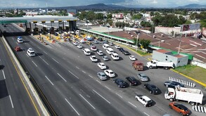 Carretera cerrada por los transportistas hoy, lunes 24 de noviembre 2025.
