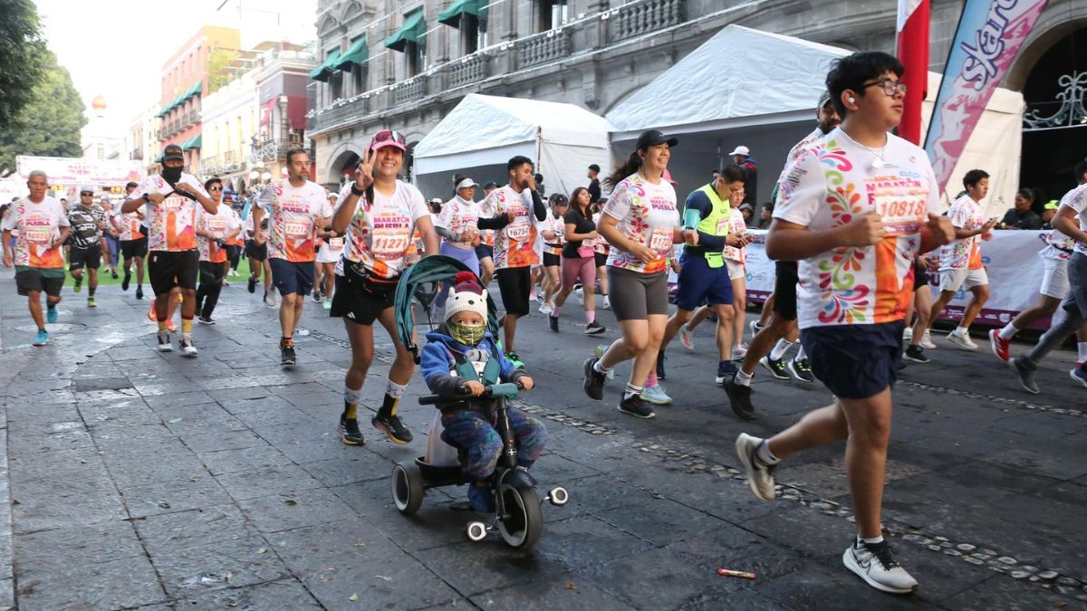 Fotos del Maratón Puebla 2025.