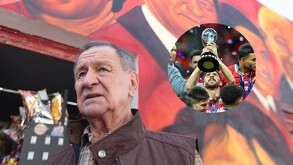 Enrique Meza en la presentación del Mural en honor a su trayectoria con los Diablos Rojos.