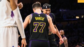 Luka Doncic durante la victoria de Los Angeles Lakers vs Utah Jazz el pasado 18 de noviembre.