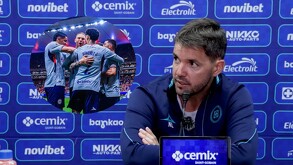 Nicolás Larcamón en conferencia de prensa Cruz Azul sobre el partido ante Chivas.