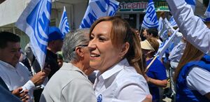 Diputada Guadalupe Leal tras registrarse para la dirigencia municipal del PAN en Puebla.