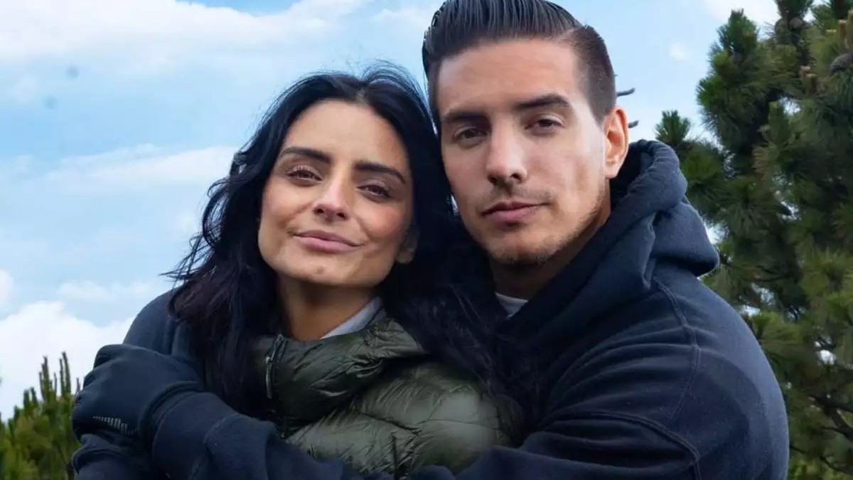 Vadhir Derbez y Aislinn.