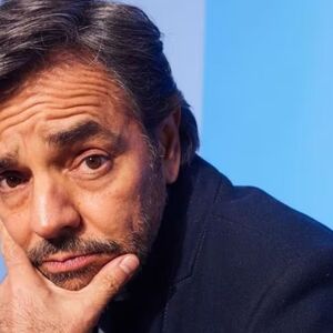 En imagen Eugenio Derbez sonriente.