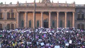 Marcha del 25N en Monterrey en vivo