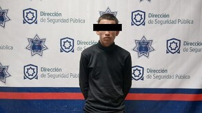 Joven detenido tras ser acusado de haber robado con violencia una tienda de conveniencia en Torreón.