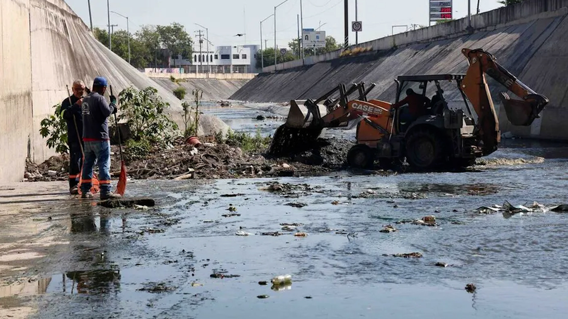 De a cuerdo con Protección Civil la lluvia llegó hasta 70 milímetros en la zona norponiente del territorio.