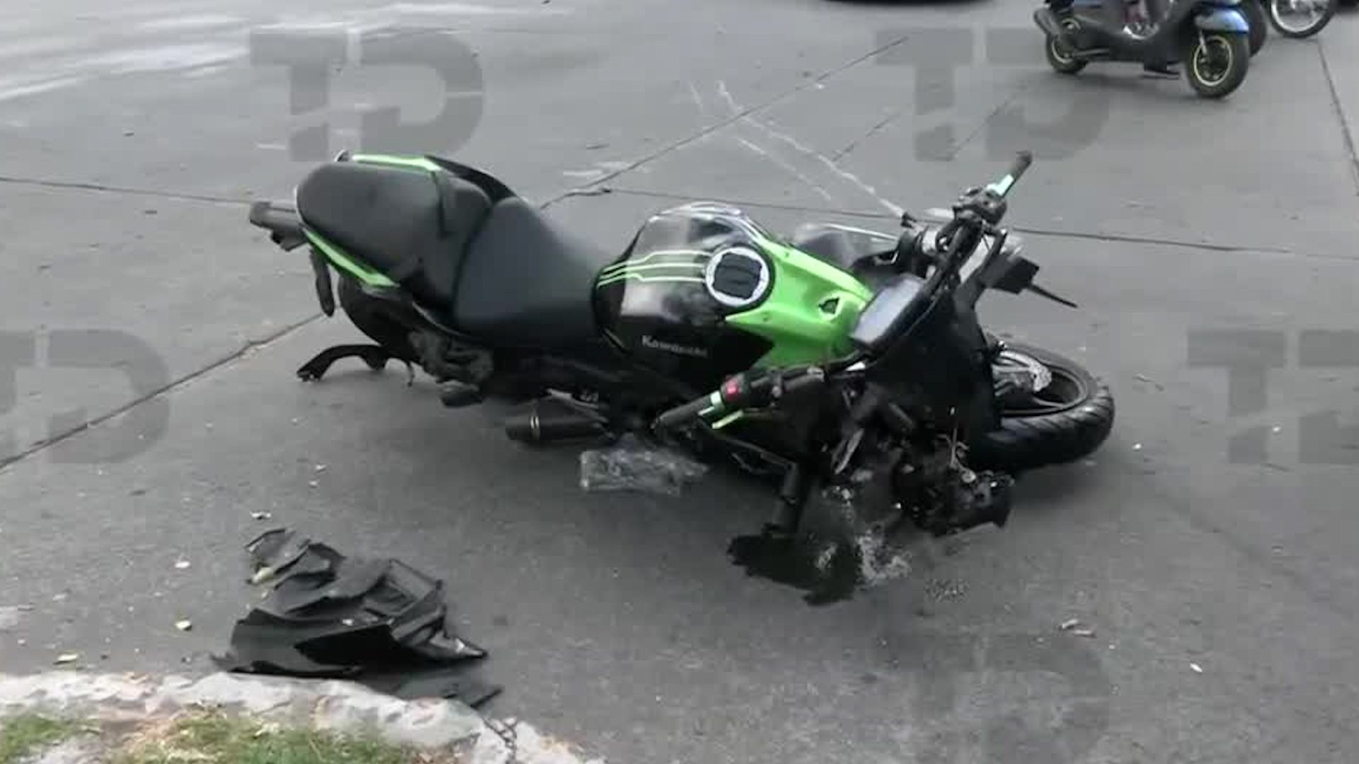 El incidente que reporta una persona lesionada ocurrió sobre la avenida Fray Servando en la Colonia Jardín Balbuena.