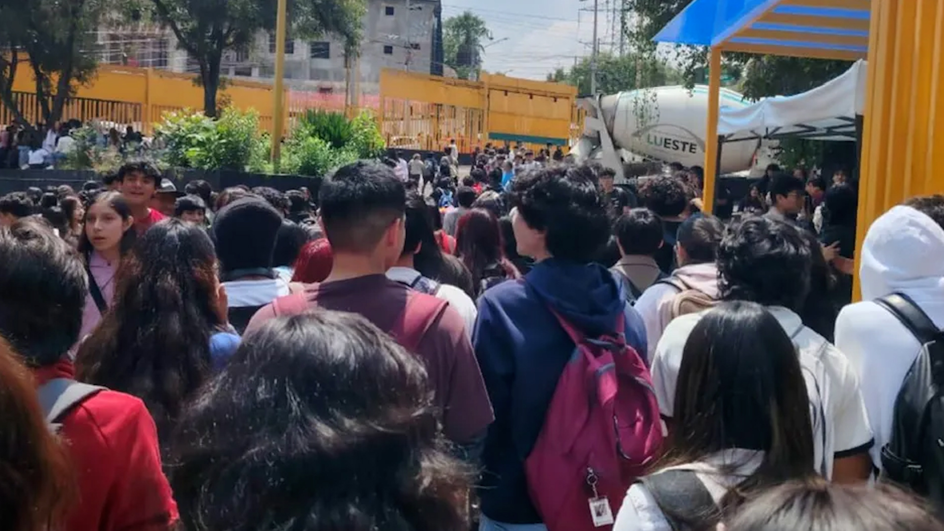 La jornada de inspección se llevó a cabo para revisar las nuevas medidas de seguridad implementadas por la institución.