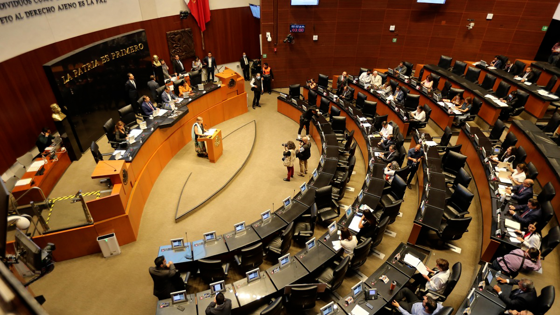 La Cámara cita de manera oficiosa para hoy por la mañana, luego de que Adán Augusto se reunió con la Presidenta; mandos en Seguridad van a Palacio.