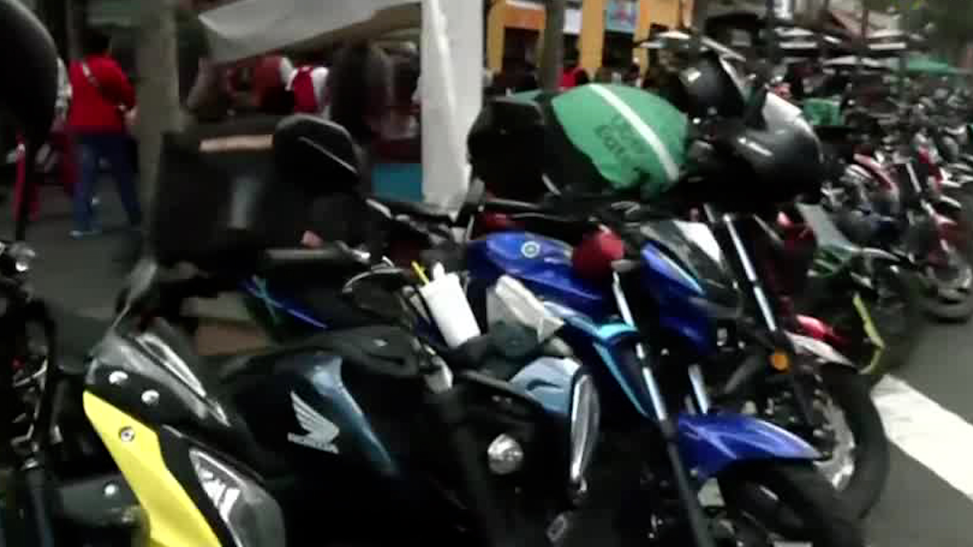 Gobierno de la Ciudad de México propone implementar impuesto del dos por ciento sobre cada pedido repartido por usar la vía publica.