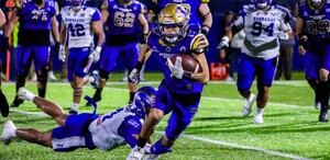 Borregos vs Auténticos frente a frente.