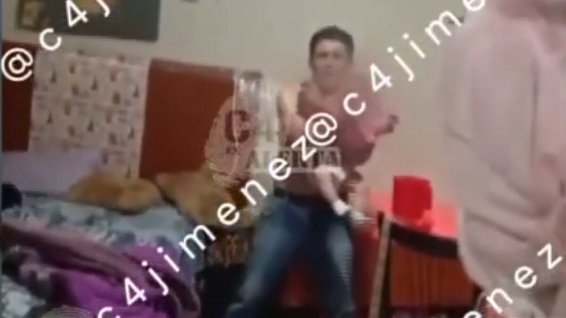 Fernando intentó quitarle la vida a su pequeña hija de 8 meses tras agredir a su esposa en el municipio de Chimalhuacán, Edomex.