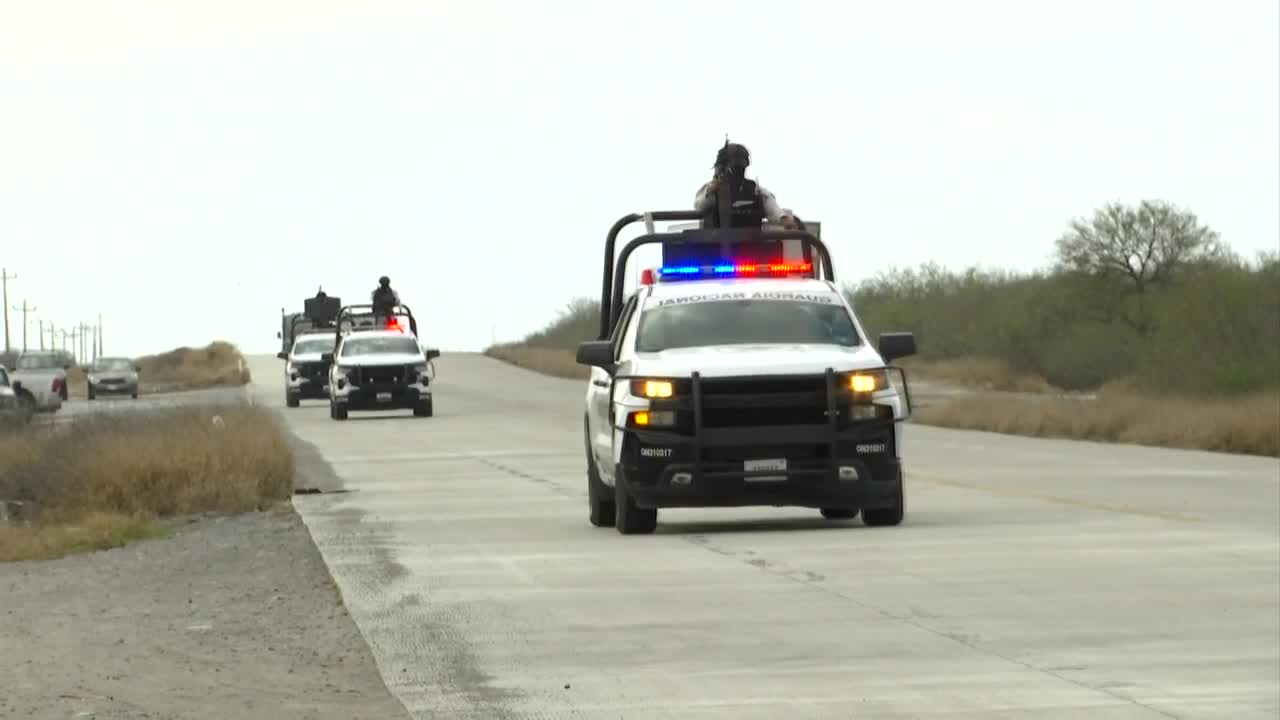 Tras la alerta de Estados Unidos por reportes de robos en la carretera 85D, Fuerza Civil replicará el programa “Caballero en el Camino” para reforzar la vigilan