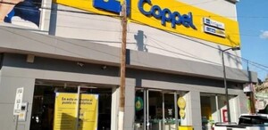Fachada de una tienda Coppel en Ajalpan, Puebla.