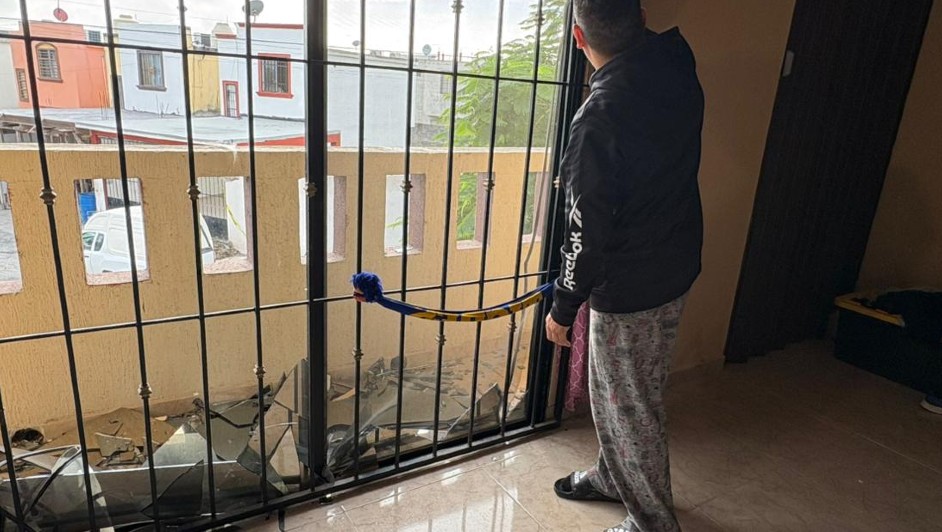 Algunas casas que no estaban tan cerca de la zona de la explosión también resultaron afectadas