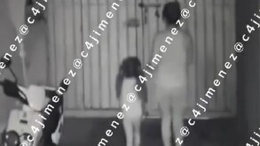 Niña siendo maltratada por su madre en la alcaldía Azcapotzalco, Ciudad de México.