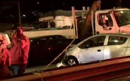 Vehículo pesado y automóvil accidentados