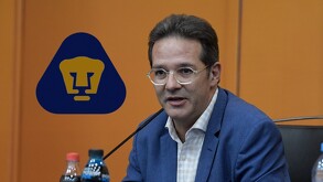 Antonio Sancho cuando era parte de la directiva de Tigres en el Clausura 2023.