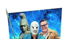 El Hijo de El Santo aparece nuevamente como un ídolo de la infancia que nunca se fue, sólo esperó el momento para llegar.
