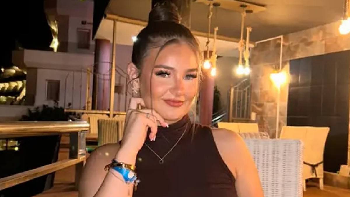 Una joven de 19 años perdió la vida tras sufrir una extraña complicación por el uso de la píldora anticonceptiva, esto en Londres.