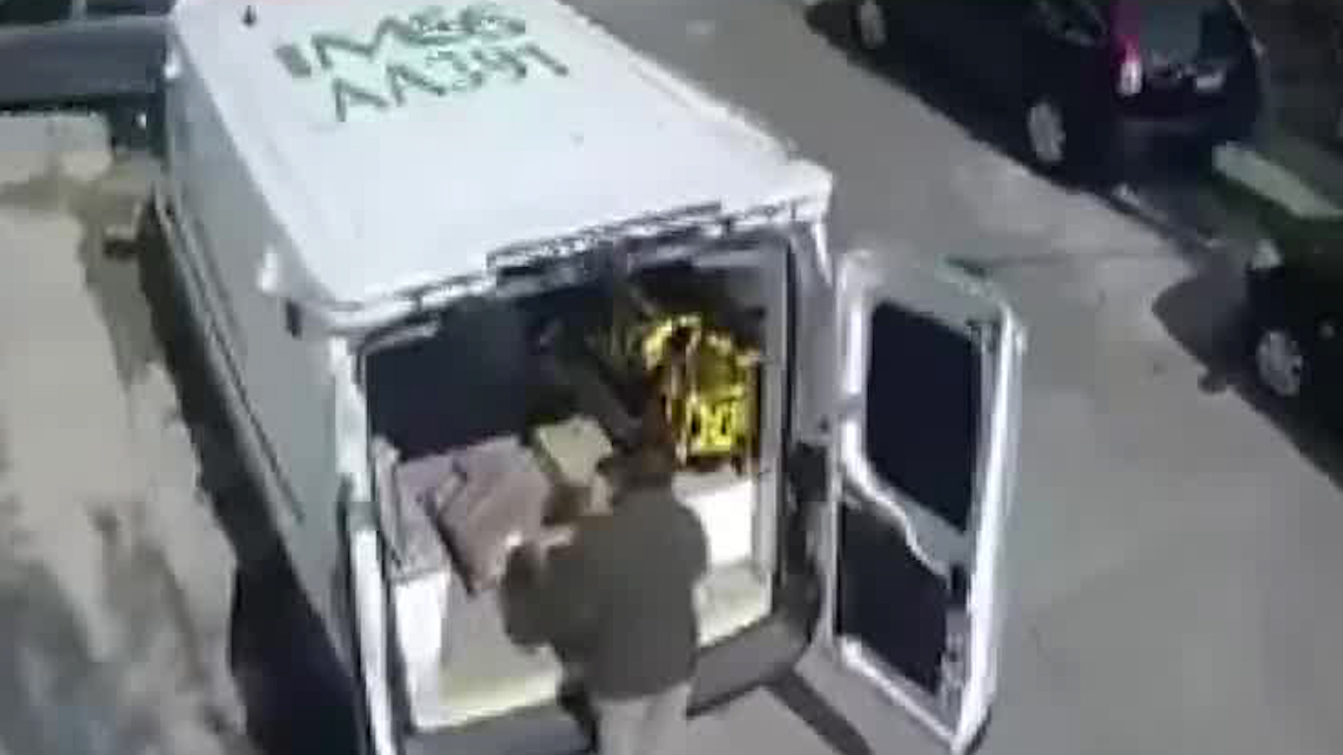 A través de un comunicado la institución reprobó de manera categórica cualquier uso indebido de ambulancias institucionales.